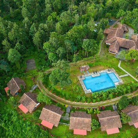 Pranavam Resort & Spa Tariyod Exterior foto