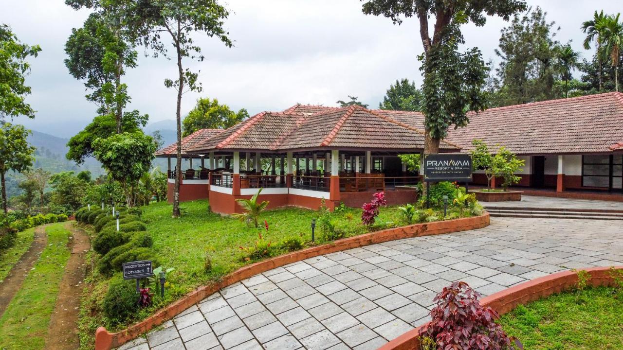 Pranavam Resort & Spa Tariyod Exterior foto